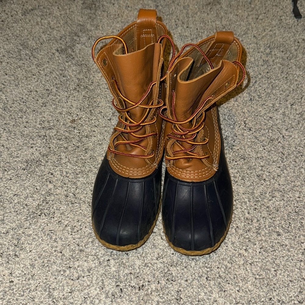 L L Bean: navy bean boots size 8.5